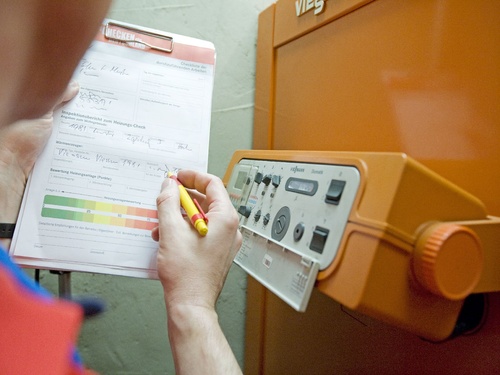 Titelbild zum News-Artikel: SHK-Handwerk für Heizungsprüfung vorbereitet!